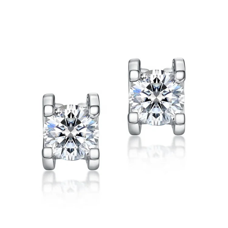 Exquisite Design Lady Moissanite Earrings 925 Sterling Silver Stud