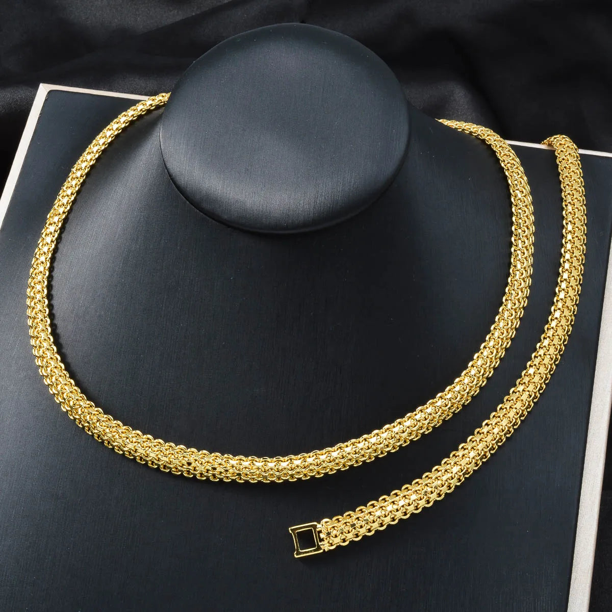 Custom Luxury 14k Gold Plated Copper Necklace and Bracelet Jewelry Sets Women