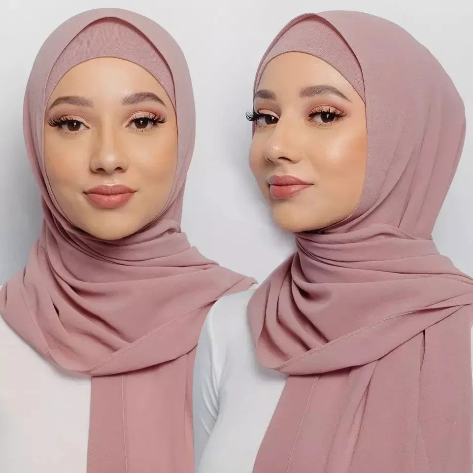 Wholesale Finest Hijab Prefect Muslim Women Scarf Hijab Matching Color Heavy Chiffon Hijab With Inner Cap Set