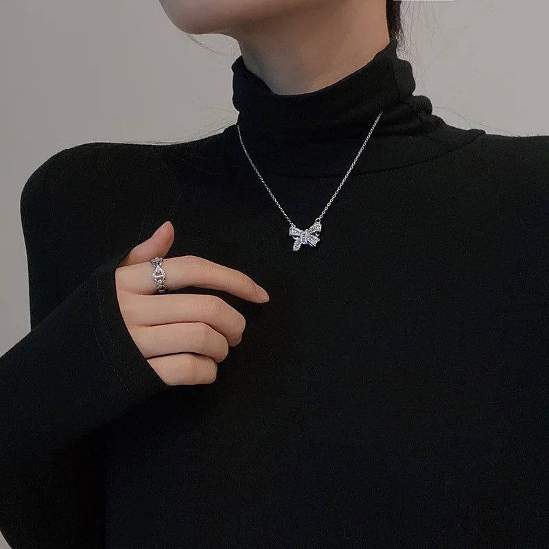 Rotating Zircon Pendant Necklace Titanium Stainless Steel Gold Chain Necklace Inlaid Zircon Fashion Trendy Women Jewelry