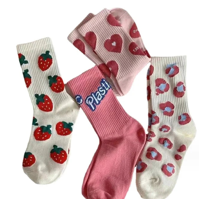 Spring and Autumn Thin Pink Letter Strawberry Fashion Versatile Cotton Sweet Beauty Medium Sleeve Socks
