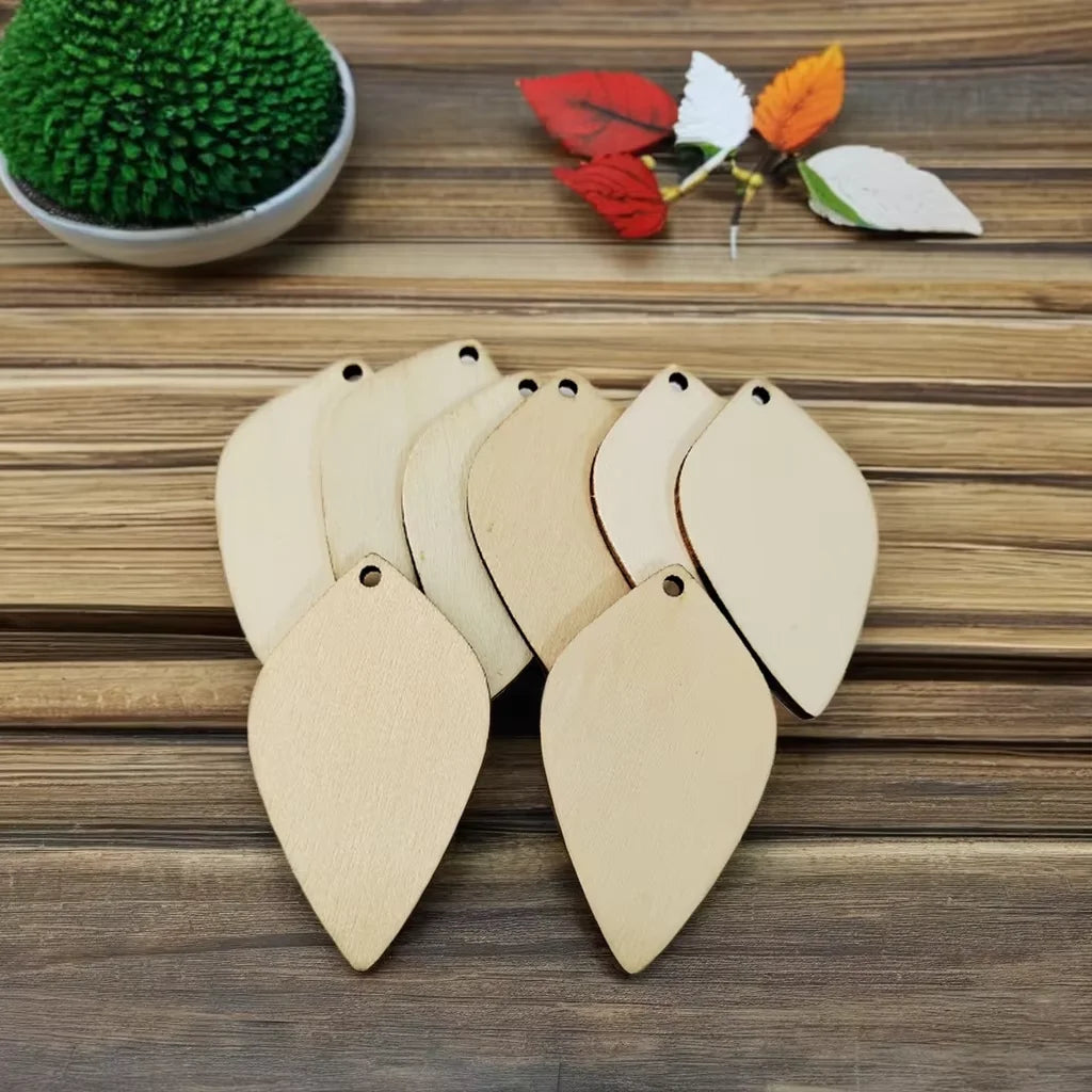 50 Pieces of Unfinished Wooden Earrings Decoration Blank Pieces of Wood MegaBDM