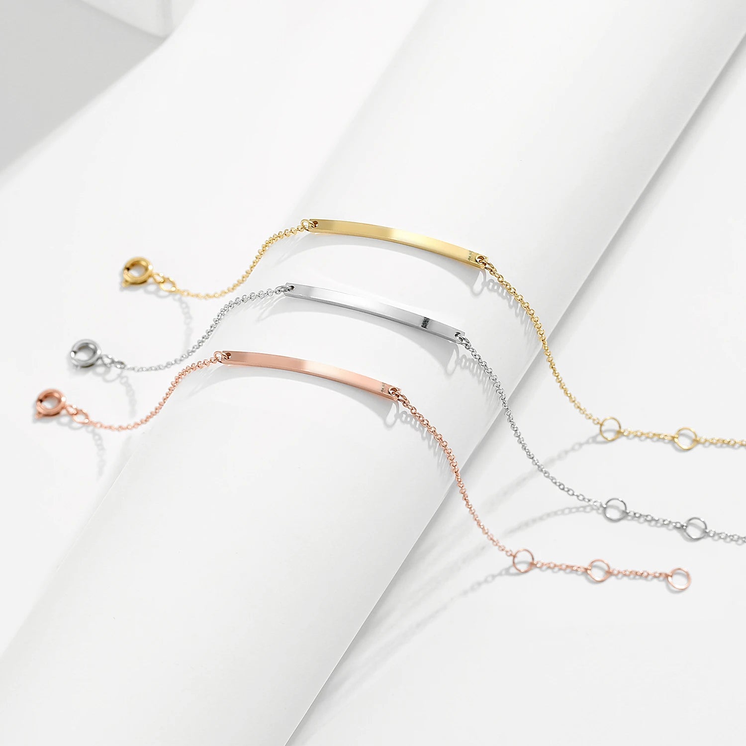 Minimalist Personalized 14K Gold 30*2 mm 316L Stainless Steel Bar Bracelet