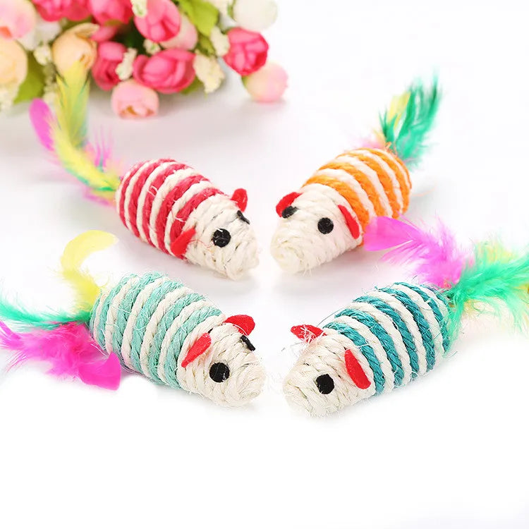 New Funny Grinding Claw Sisal Mouse Shaped Cat Toy with Feather Tail