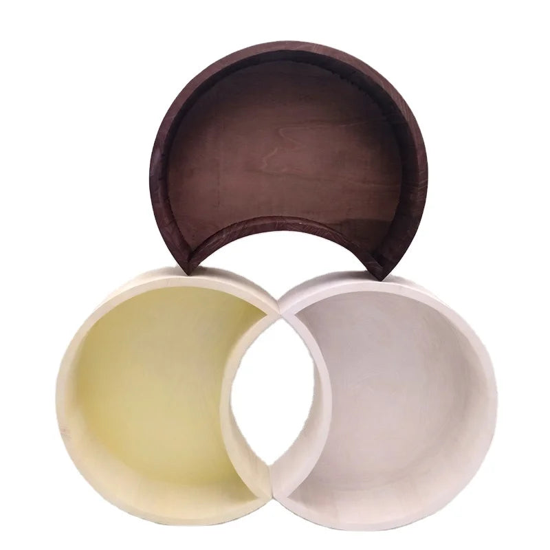 Latest Design Superior Quality Photography Props Crescent Wooden Moon Frame