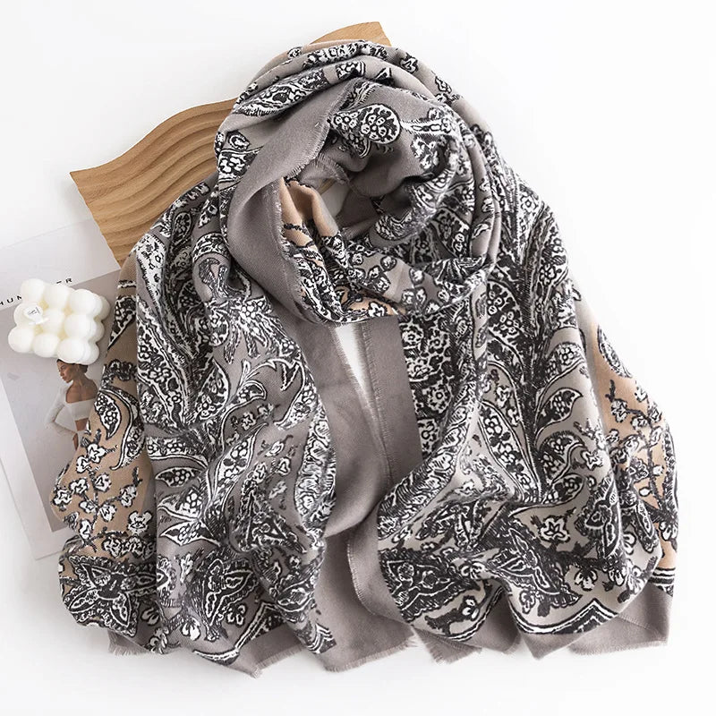 Wholesale Ladies Printing Viscose Scarf Thin Winter Long Pashmina Scarf for Women
