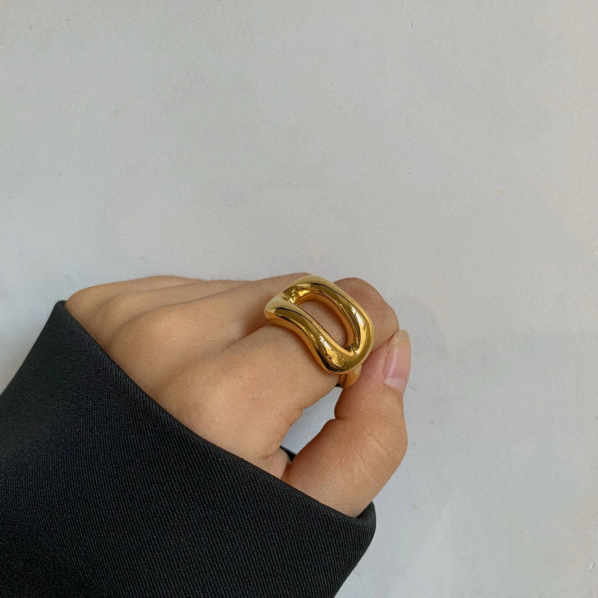 CLIORO Custom Gold Plated Stainless Steel Fashion Rings Waterproof Women's Jewelry for Girls