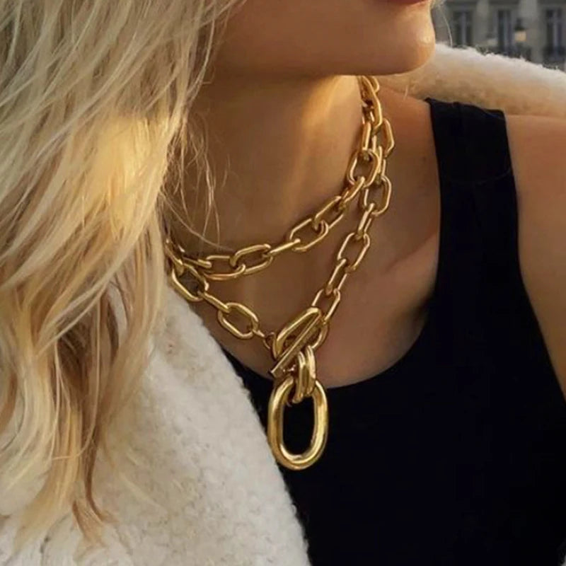 2023 New Top Seller Vintage Trendy Aluminum Chain Multi-layer Necklace Geometric Metal Collarbone Chain Long Necklace for Women