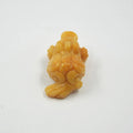 DIY 2023 Wholesale Hand Carved Crystal Animal Craft Carving Clear White Crystal Yellow Jade Money Frog Souvenirs