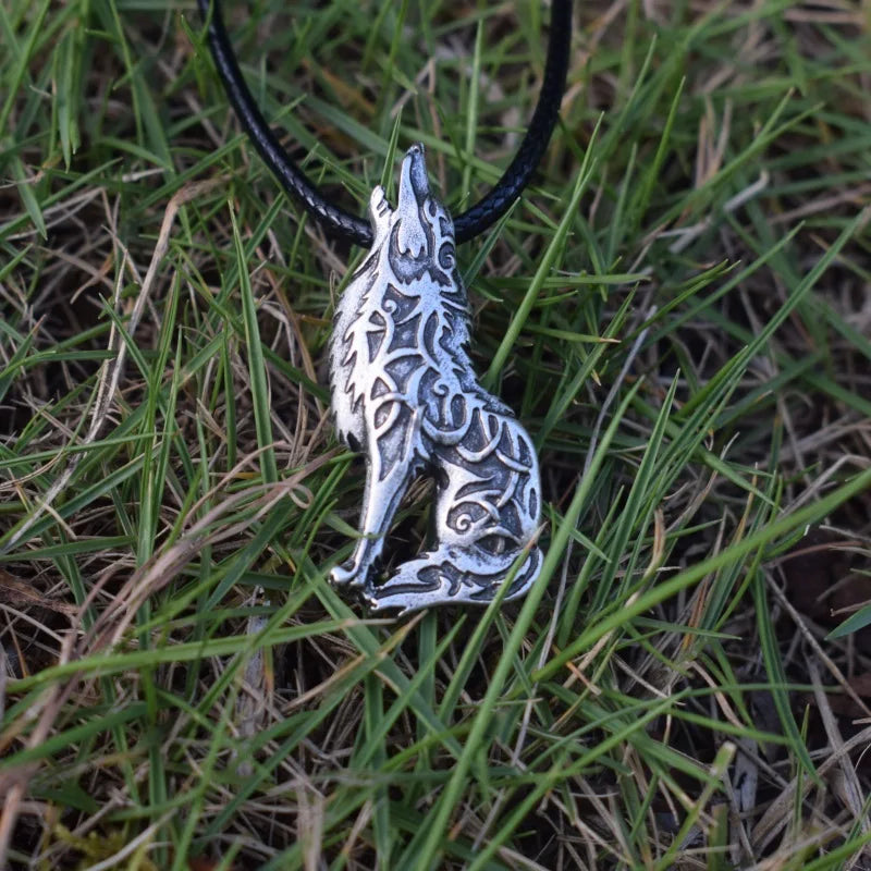 Viking Howling Wolf Pendant Necklace Celtic Animal Men's Jewelry