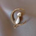Gold Cat Brooch Pearl Rhinestone Baroque Trendy Elegant Crystal Brooch Pins for Women's Wedding Bridal Party Fashion Accessory