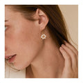 Fashion Jewelry Earrings Designer Cute 18K Gold Plated Stainless Steel Nontarnish Daisy Flower Pearl Pendant Dangle Earrings