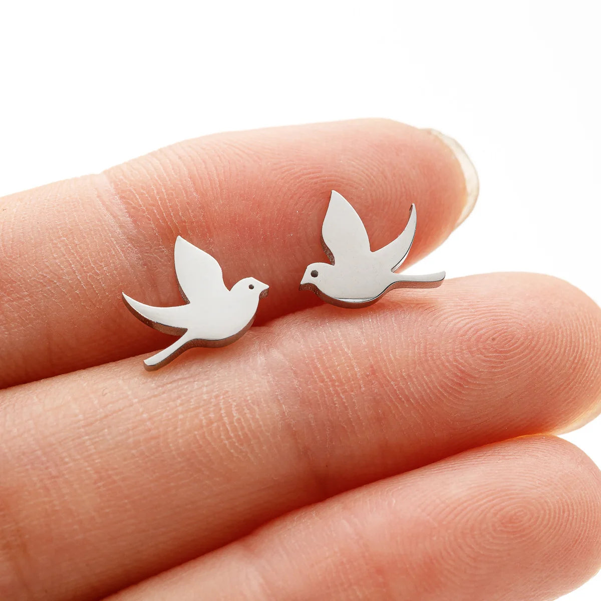 Women's Cute Flying Bird Charm Hummingbird Stud Earrings New Everyday Stainless Steel Jewelry for Birthday Gifts Other Occasions