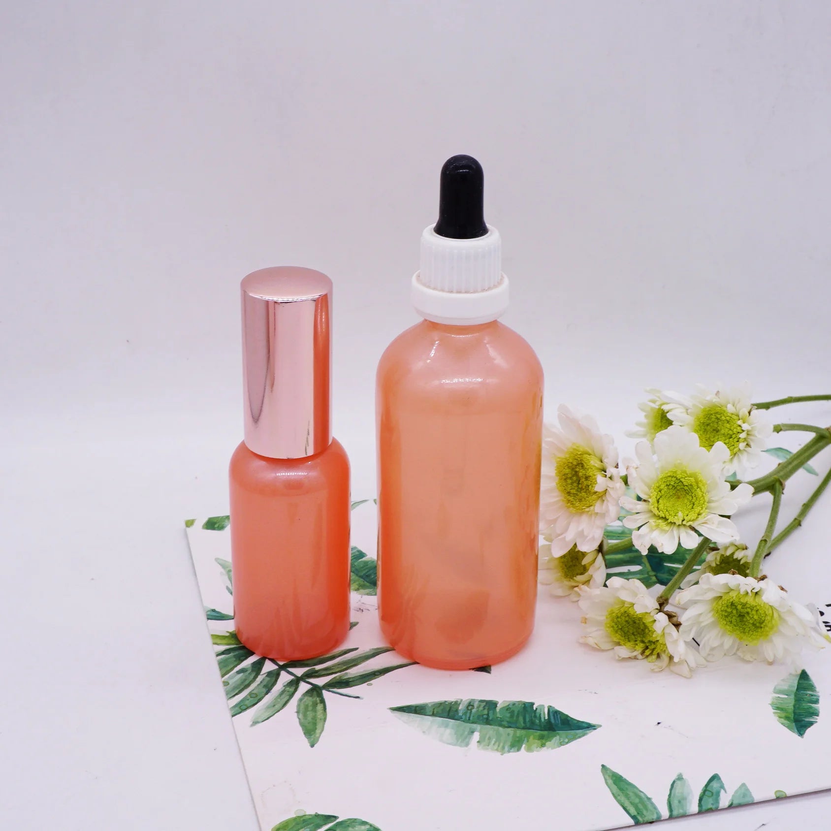 Luxury pink 100ml 30ml Round Red Oil Essence Dropper Bottle