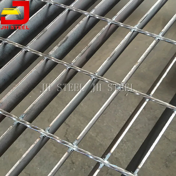 Australian Standard Metal Mesh Flooring Grates Galvanized Walkway Mesh Grating 32x5mm bar Grate Decking