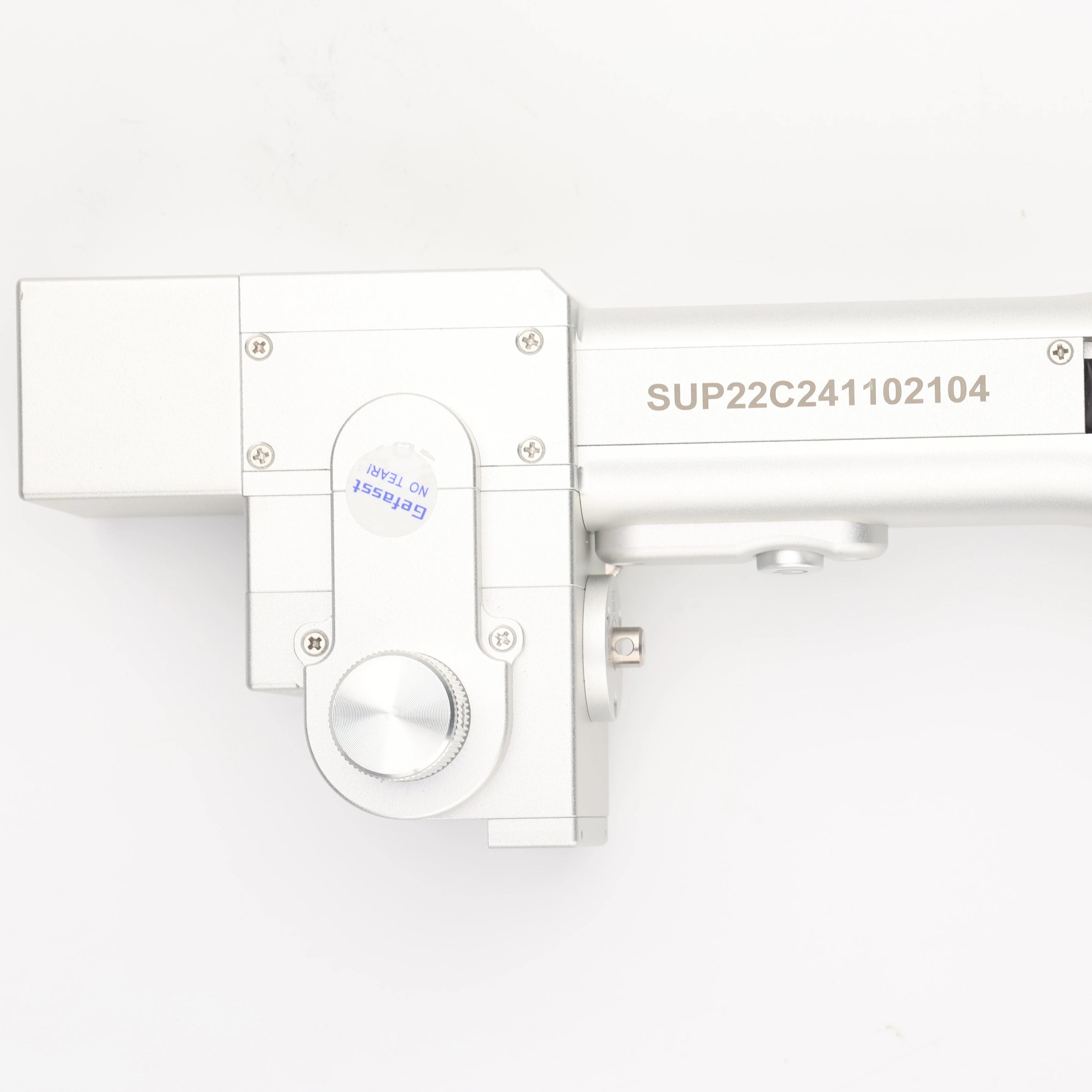 SUP22C Portable Laser Cleaning Gun for Rust Paint and Oil Removal on Metal Surfaces
