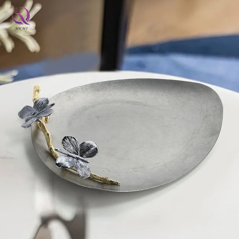 European Style Creative Aged Stainless Steel Fruit Tray Light Luxury Grey Metal Storage Tray Fruit Plate for Modern Home Decor