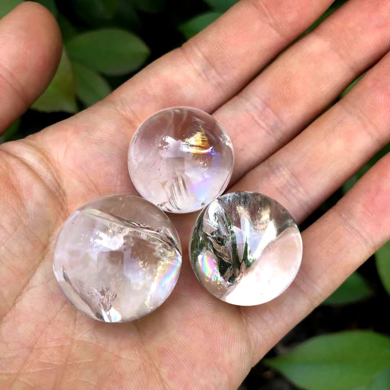 Wholesale Natural clear Quartz Sphere Mini 2cm rainbow clear Quartz Crystal Ball