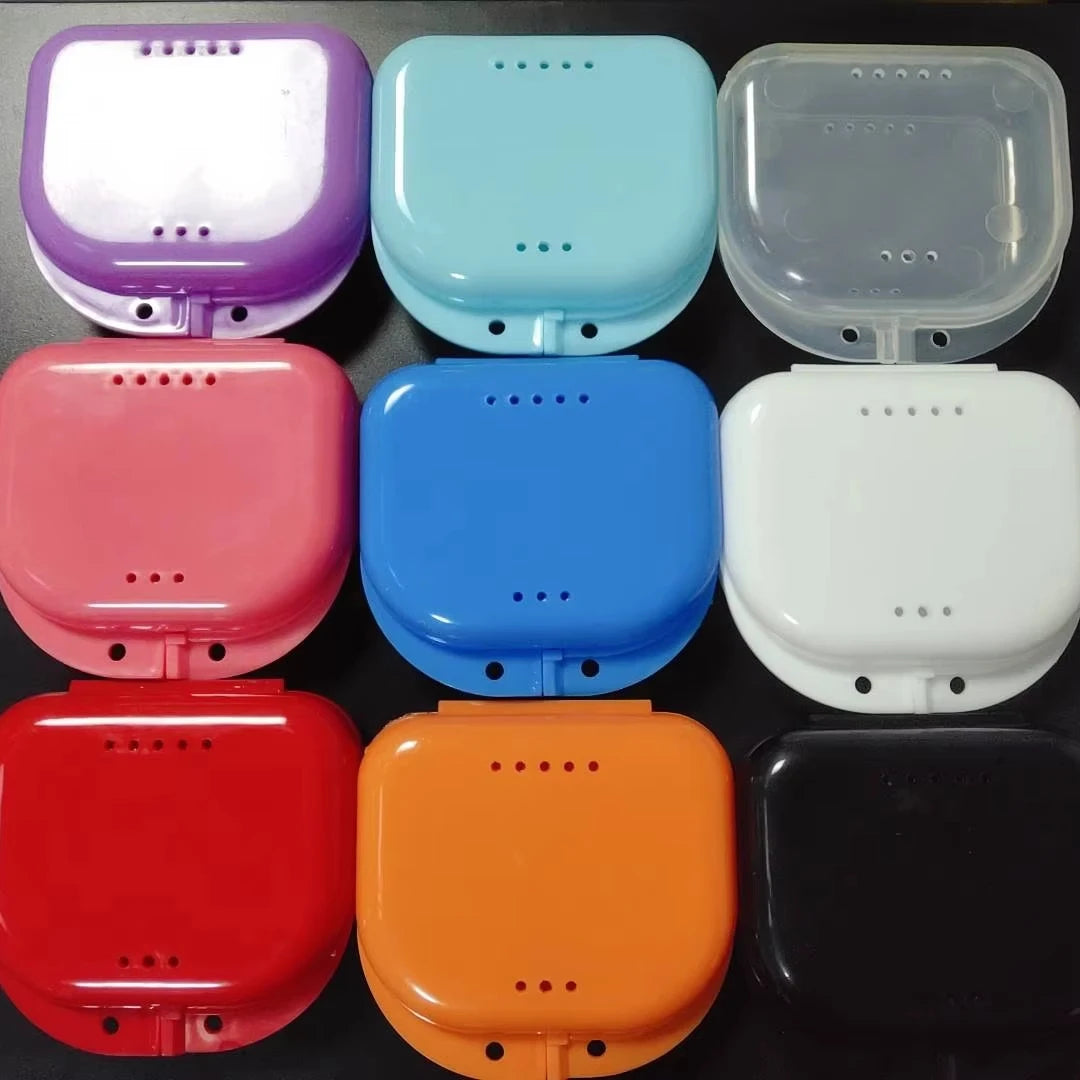 Orthodontic Plastic Mouthpiece Dental Retainer Box with Vent Holes Multi-Purpose Oral Hygiene Aligner Case