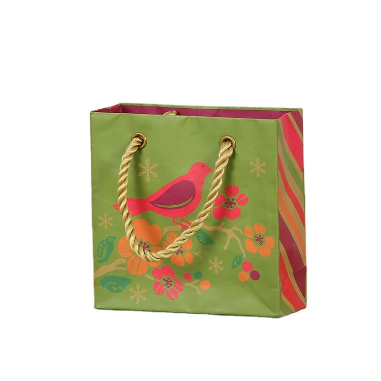 Wholesale Custom Printed Logo Hot-sale Paper Bag Gift Packaging Bags Christmas Shopping Gift Jewelry Packaging Paper Bag