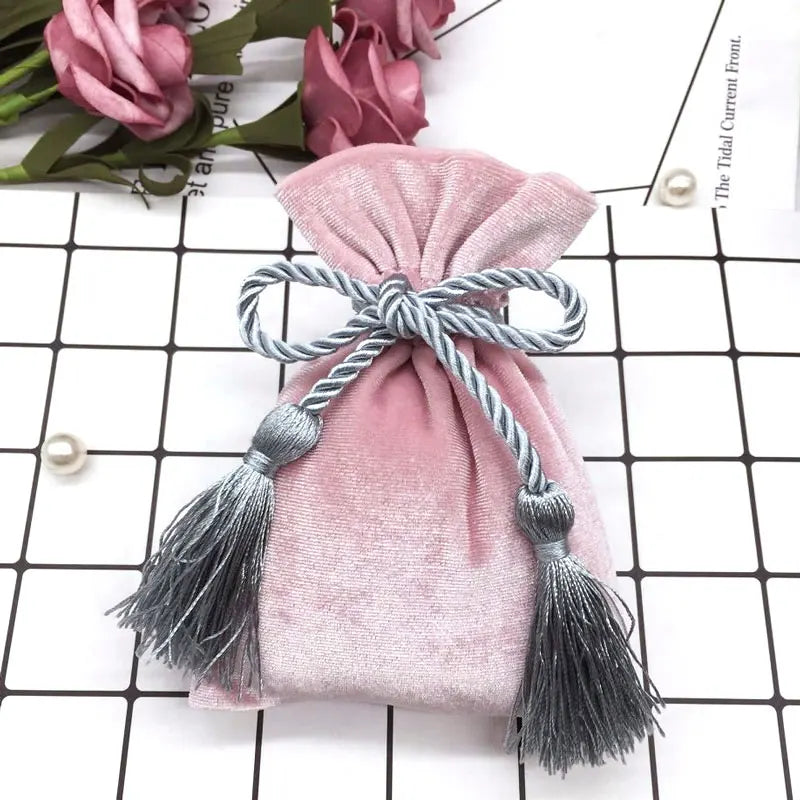 CSMD Chinese Manufacturers 11x15cm Wholesale pink Color Drawstring Empty Souvenirs Velour Gift Pouches for Wedding Parties