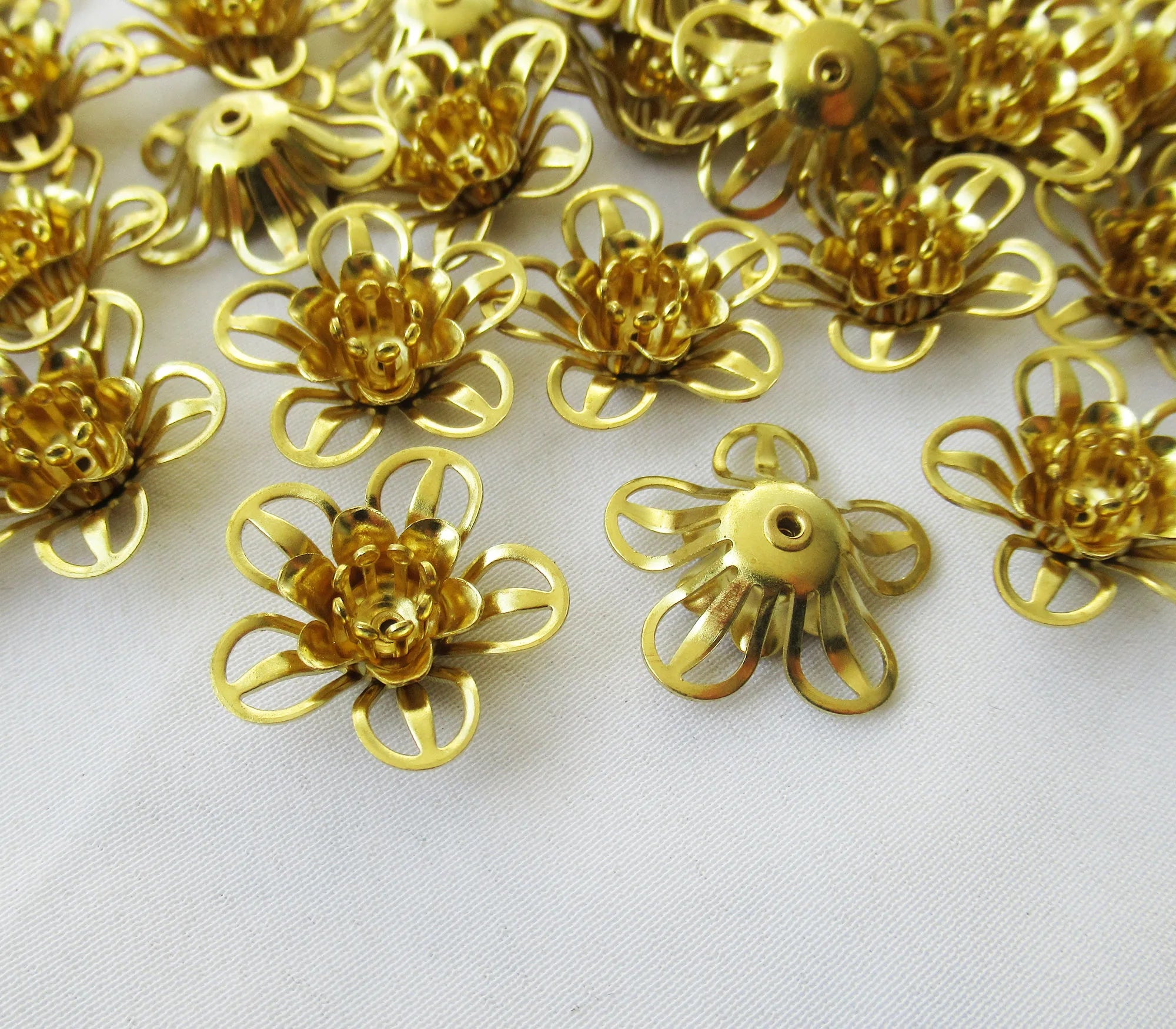 Brass Double Petal Portulaca Grandiflora Flower 19.5mm Filigree Finding