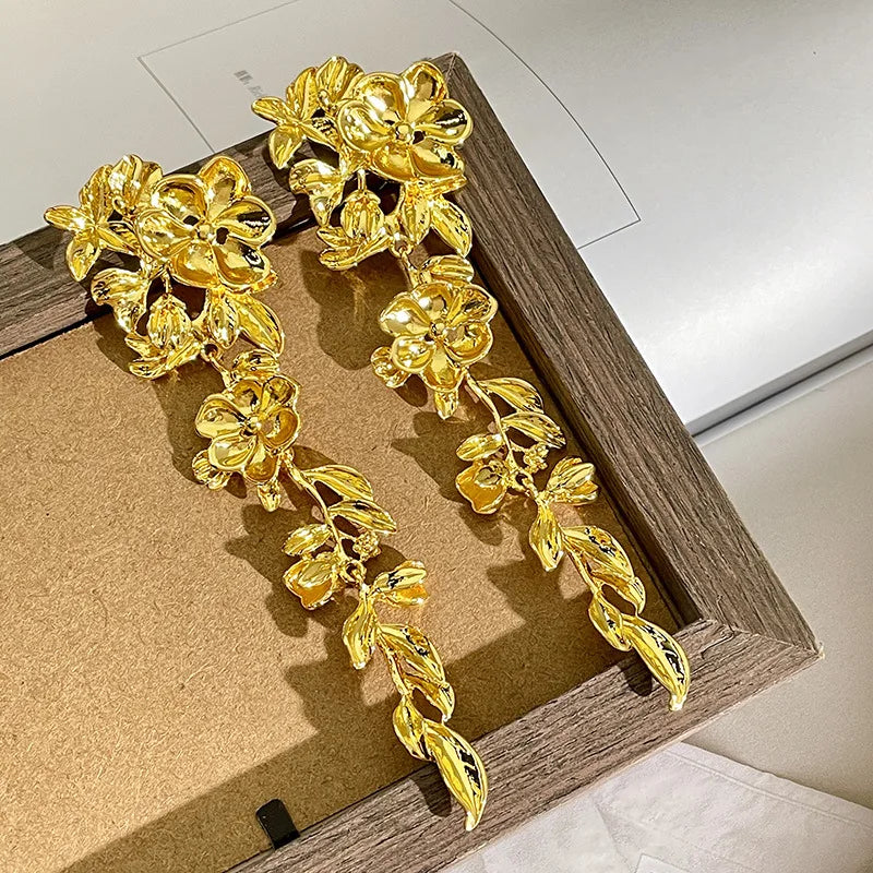 Ilona 18k Gold Plated Copper Floral Drop Earrings Long Flower Leaf Tassel Dangle Statement Earring Bride Party Jewelry for Women