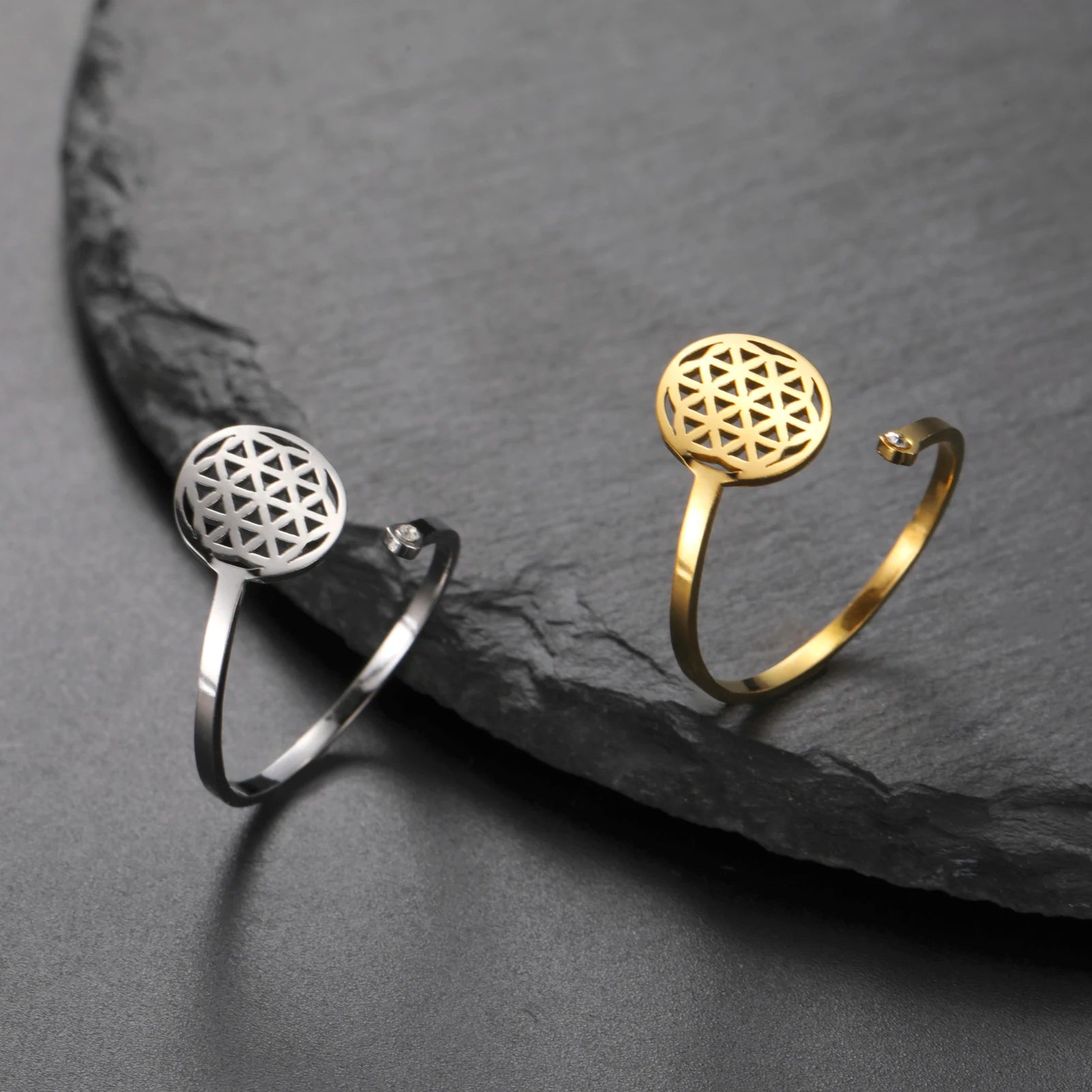 Trendy Flower Open Ring Stainless Steel Rhinestone Flower Ring Simple Jewelry Gifts for Women Lovers