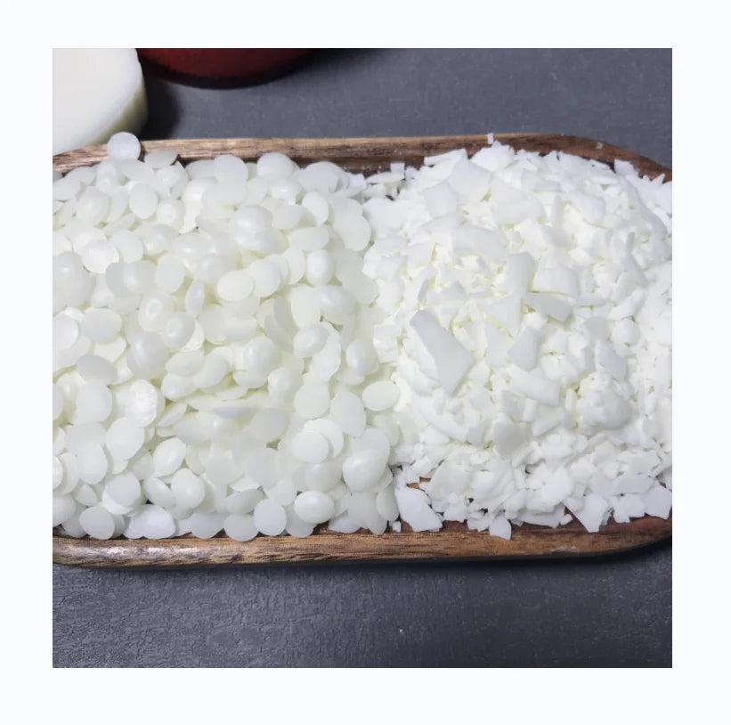 Best Selling Eco-Friendly Soy Wax Scented Melts Granules Raw Materials for Christmas Candle Making for Your Holiday Decorations