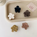 2023 New Trendy Bulk Mini Flower Hair Claw Kids Girl Plastic Resin Matte Floral Hair Claw Clips for Women Thin Hair