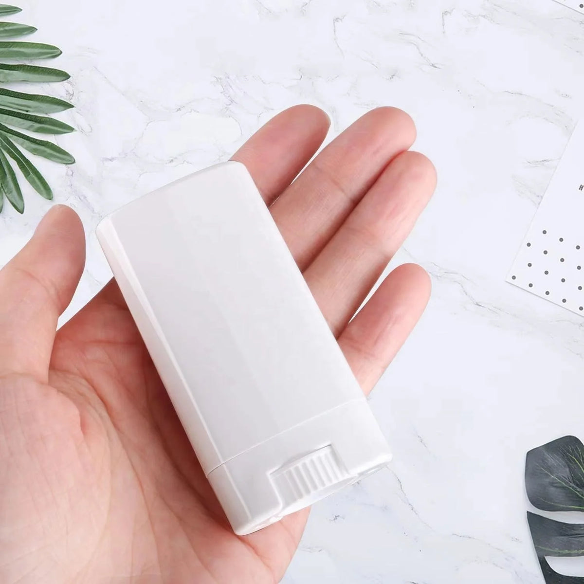 0.5Oz Deodorant Stick Container Plastic Deodorant Tubes Oval Deodorant Container Stick Twist up
