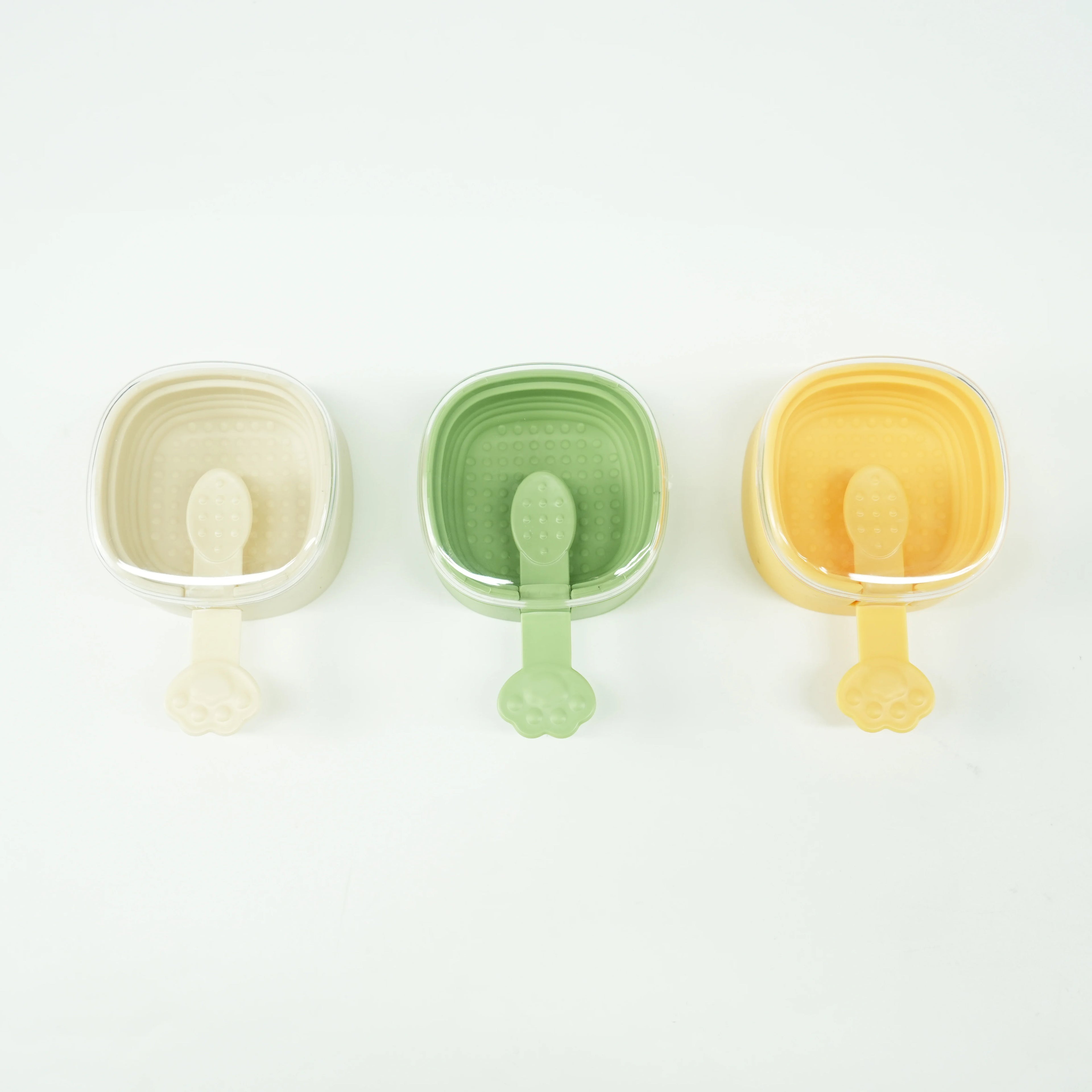OEM ODM High Quality Transparent Crystal Ice Hockey-Style Silicone Ice Cream Tools Food Grade Eco-Friendly and Sustainable