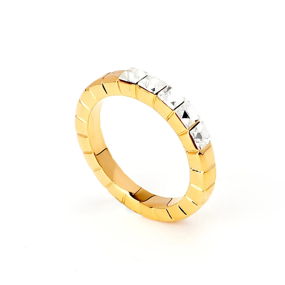 Sparkling CZ Square Lattice Finger Rings Band for Women Princess Cut Zircon Inlaid Gold Plated Brass Stackable Engagement Rings