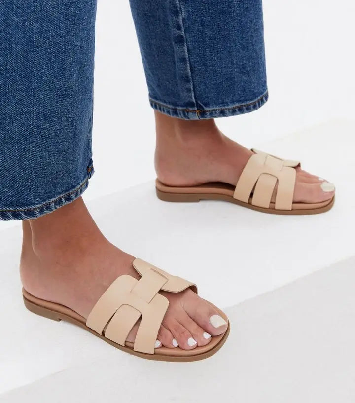 Custom Shoes Home House Wide Fit Cream Cut Out Strap Foot-bed Sliders Designer Slippers