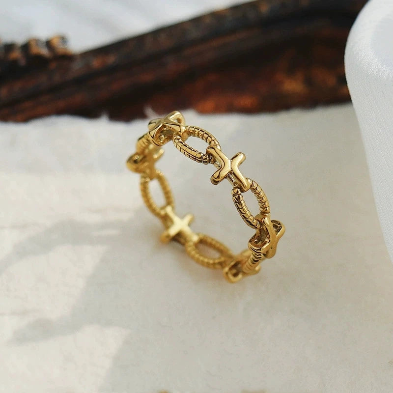 Wholesale Fashion Women's Stainless Steel Chain Rings Creative Geometric Design with Rose Gold Plating 18K Color