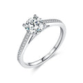 Trendy Luxury 925 Sterling Silver Classic Wedding Engagement Band Fine Jewelry Moissanite Rings for Women