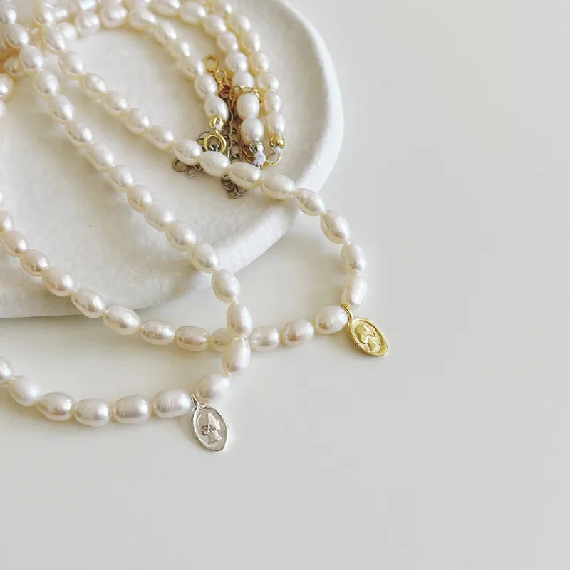 Trendy 18K Gold Plated Queen Head Pendant 925 Sterling Silver Irregular Pearl Chain Necklace