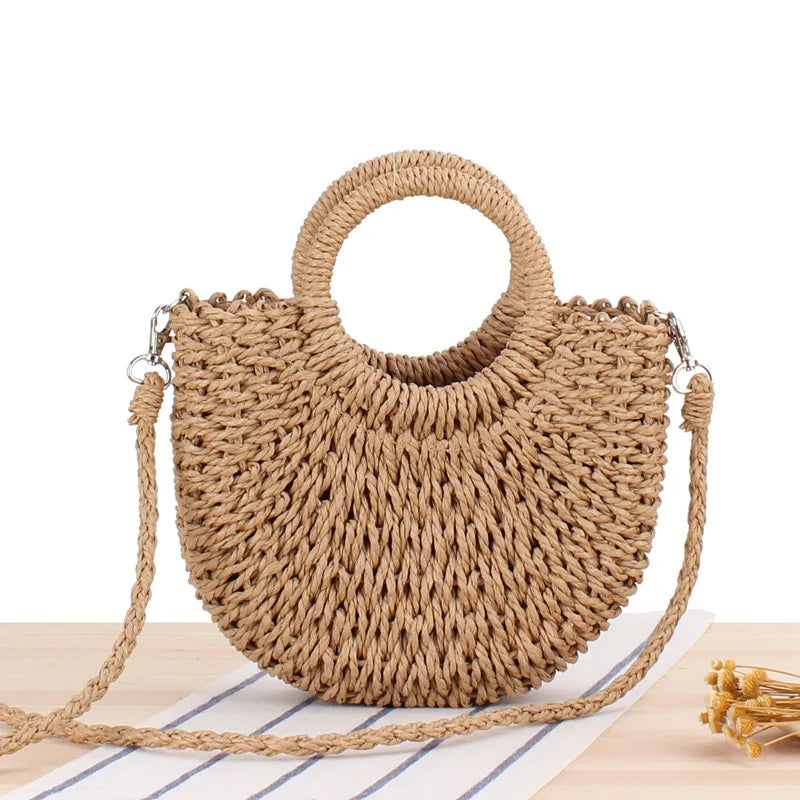 OEM New Fashion Women's Hand-Woven Natural Chic Shell Bag Crossbody Beach Straw Handbag String Closure for Summer Autumn Spring