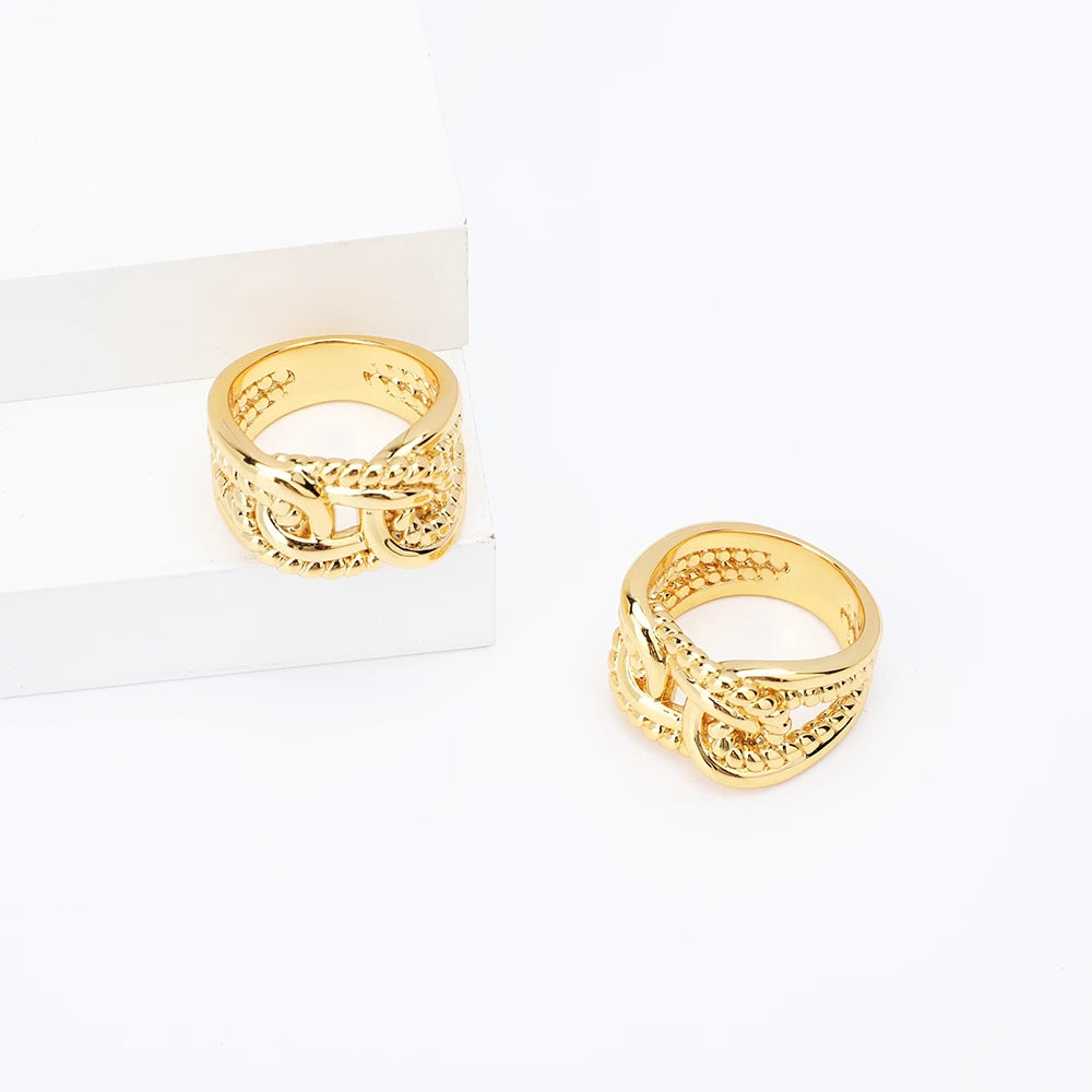 Punk Style Hollow Gold Plated Twisted Ring 18K Gold Plated Fashion Woman's Jewelry Set Weddings Parties Wholesale Brass Material