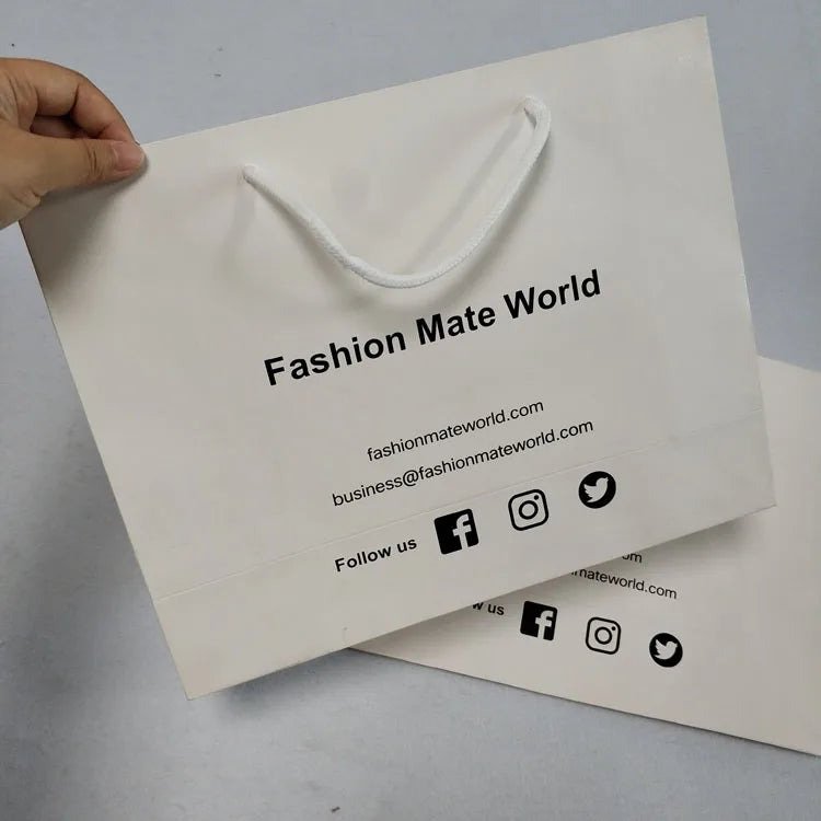 Custom Luxury Design Logo Shopping Carrier Shopping Paper Gift Bags with Handles OEM Bolsa De Compras