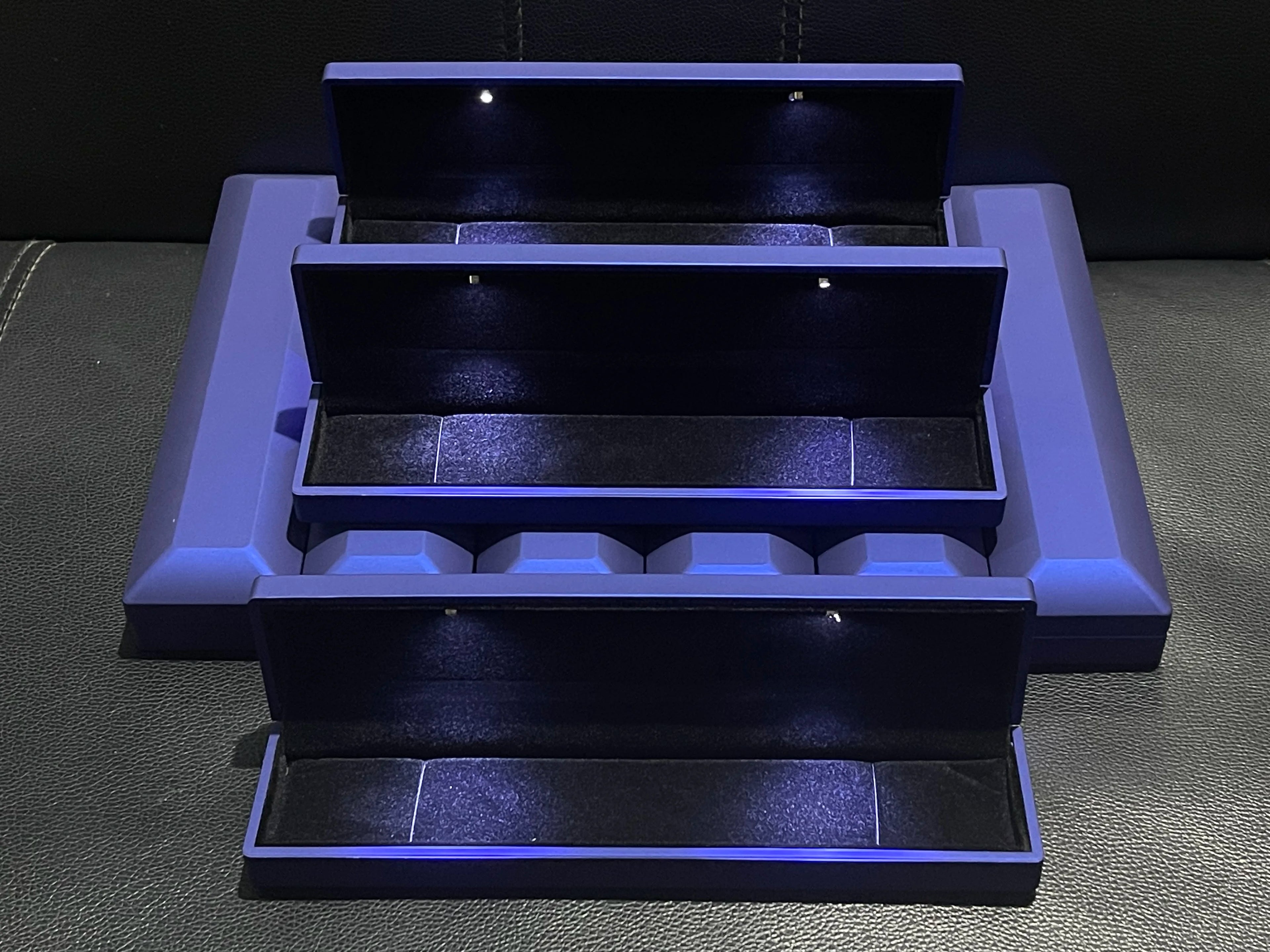 Stock Blue LED Long Chain Bracelet Box Square Shape Buckle Closure Embossed Printing Custom Logo Wholesale