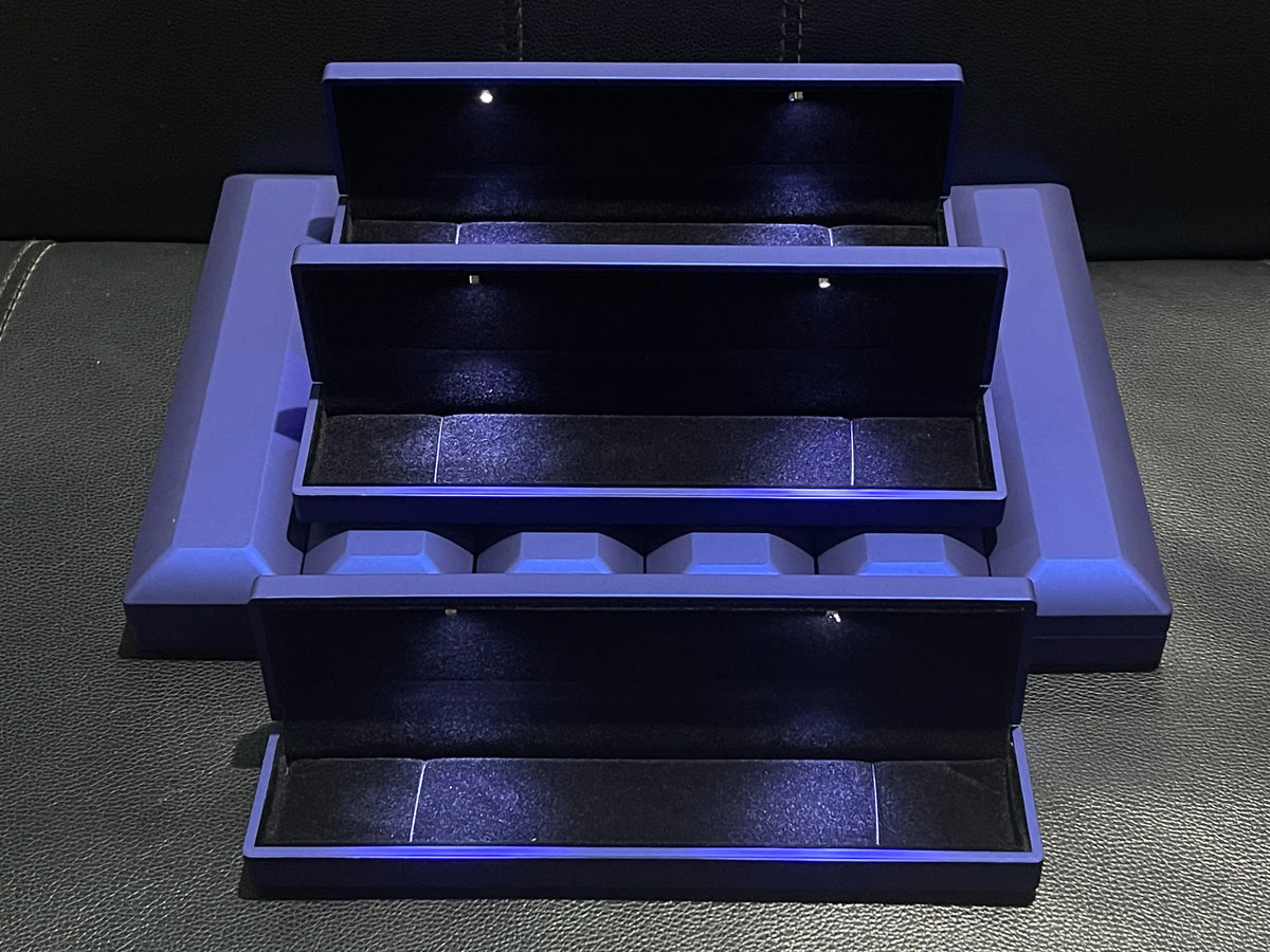 Stock Blue LED Long Chain Bracelet Box Square Shape Buckle Closure Embossed Printing Custom Logo Wholesale