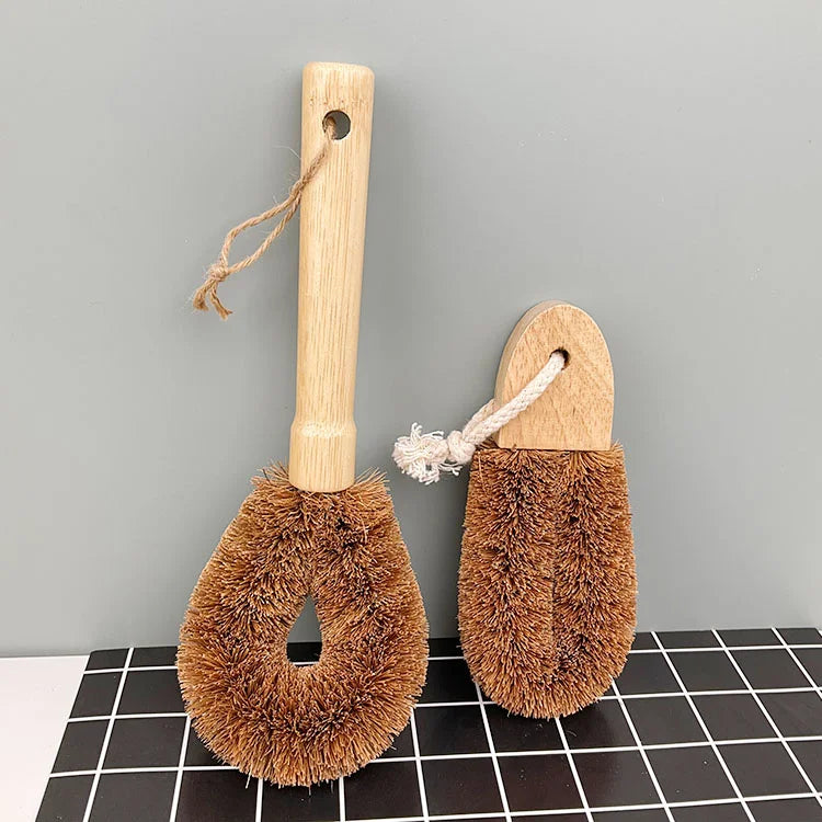 Factory-Supplied Bamboo Wooden Kitchen Cleaning Brushes Convenient Natural Coconut Fiber Water Bottle Dish Pot Cleaning Brush