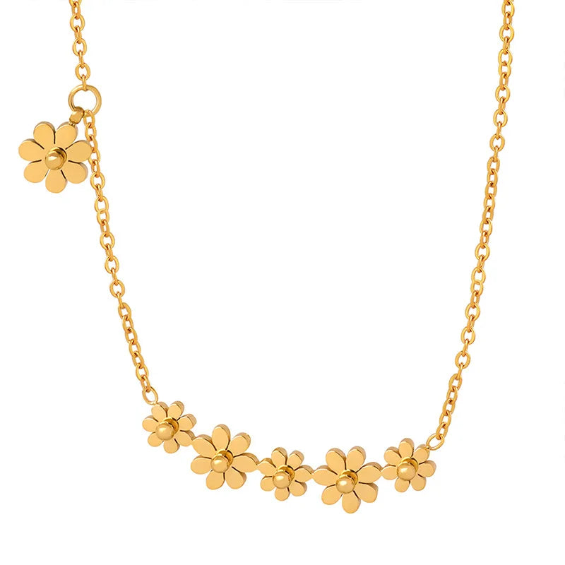 Retro Classic Six Flower Pendant Necklace Titanium Steel 18K Gold Easy Matching Minority Ornament Jewelry for Women Waterproof