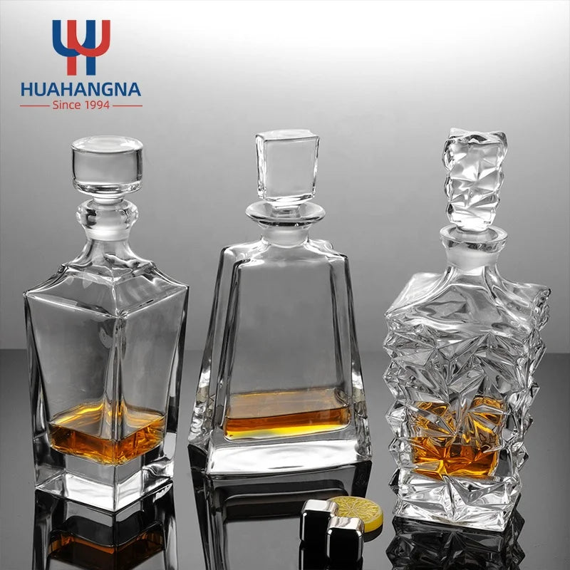 HUAHANGNA Custom Logo Crystal Clear Transparent Glass Decanter Support for Whiskey Liquor Brandy