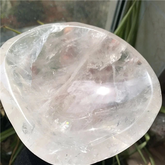 Natural Polished White clear Quartz Crystal Bowls Carved Quartz Ashtray for Decoration