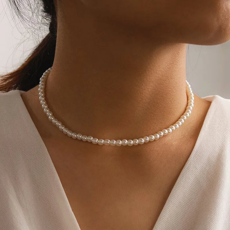 Elegant White Imitation Pearl Choker Necklace Gold Plated Fashion Jewelry Big round Pearl Wedding Necklace for Women for Parties