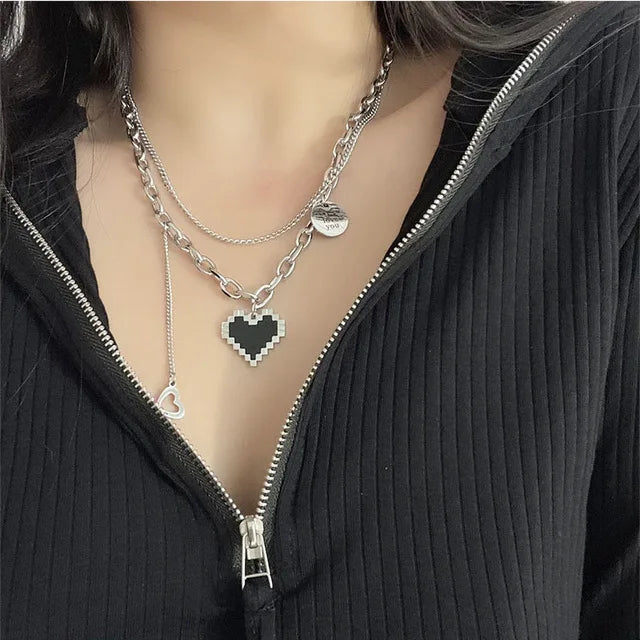 Hot Sale Factory Stainless Steel Black Mosaic Love-pixel Heart Necklace