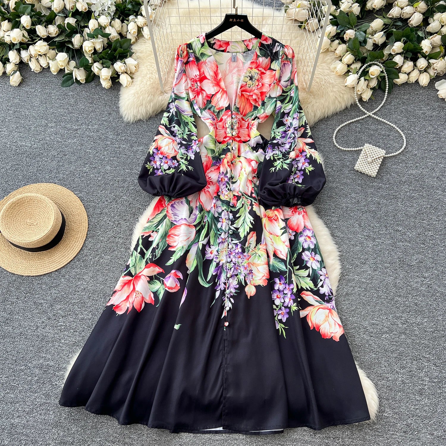LW0930 2025 New Vintage Deep V-Neck Lantern Sleeve Printed Waist Dress Women'S Spring Dress Elegant Long Floral Dress