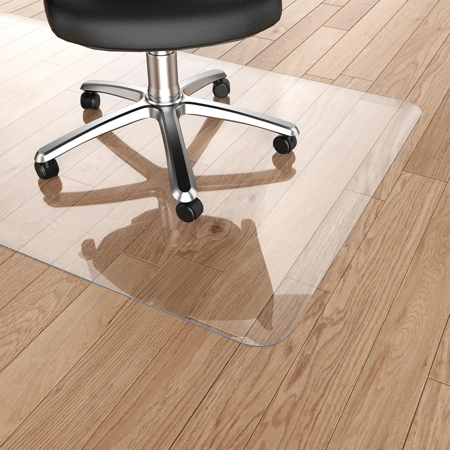 Clear PVC Modern Home Office Chair Mat Heavy Duty Rolling 1.5mm Thick Customizable Size Hardwood Floors No Curling Non-Slip